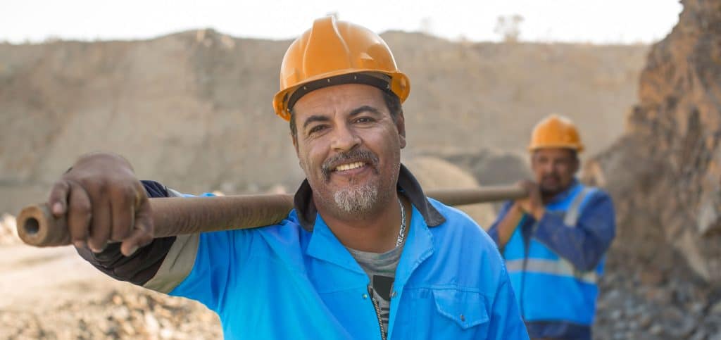 Eliminate Long Commutes For Your Mining Crew – Invest in a Tucson Employee Shuttle Service