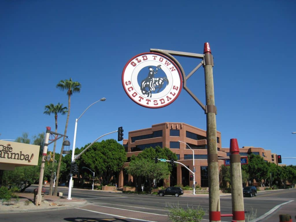 Explore Old Town Scottsdale as a Group: A Charter Bus Guide to a Day of Culture & Dining
